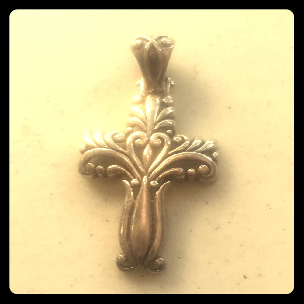 Cross pendent